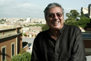 “Django, Ringo e… Trinità”: Franco Micalizzi celebra il Western all’Italiana con un nuovo brano imperdibile