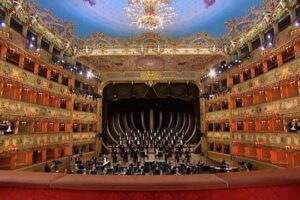 Concerto di Capodanno 2025: dalla Fenice di Venezia, un viaggio tra Musica e Tradizione