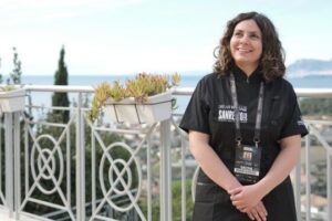 Elenia Stefani trionfa al Festival dei Sogni di Sanremo 2025